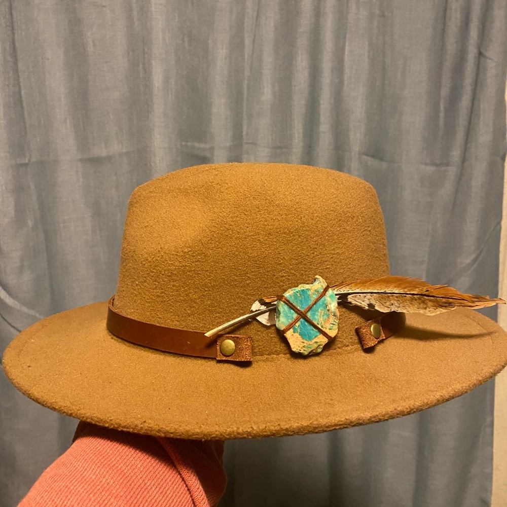 stylish fedora! Casual or dress up!